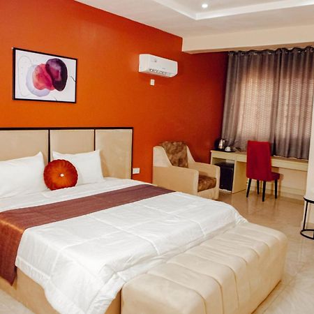 Nexus Xpress Hotel Абуджа Екстер'єр фото