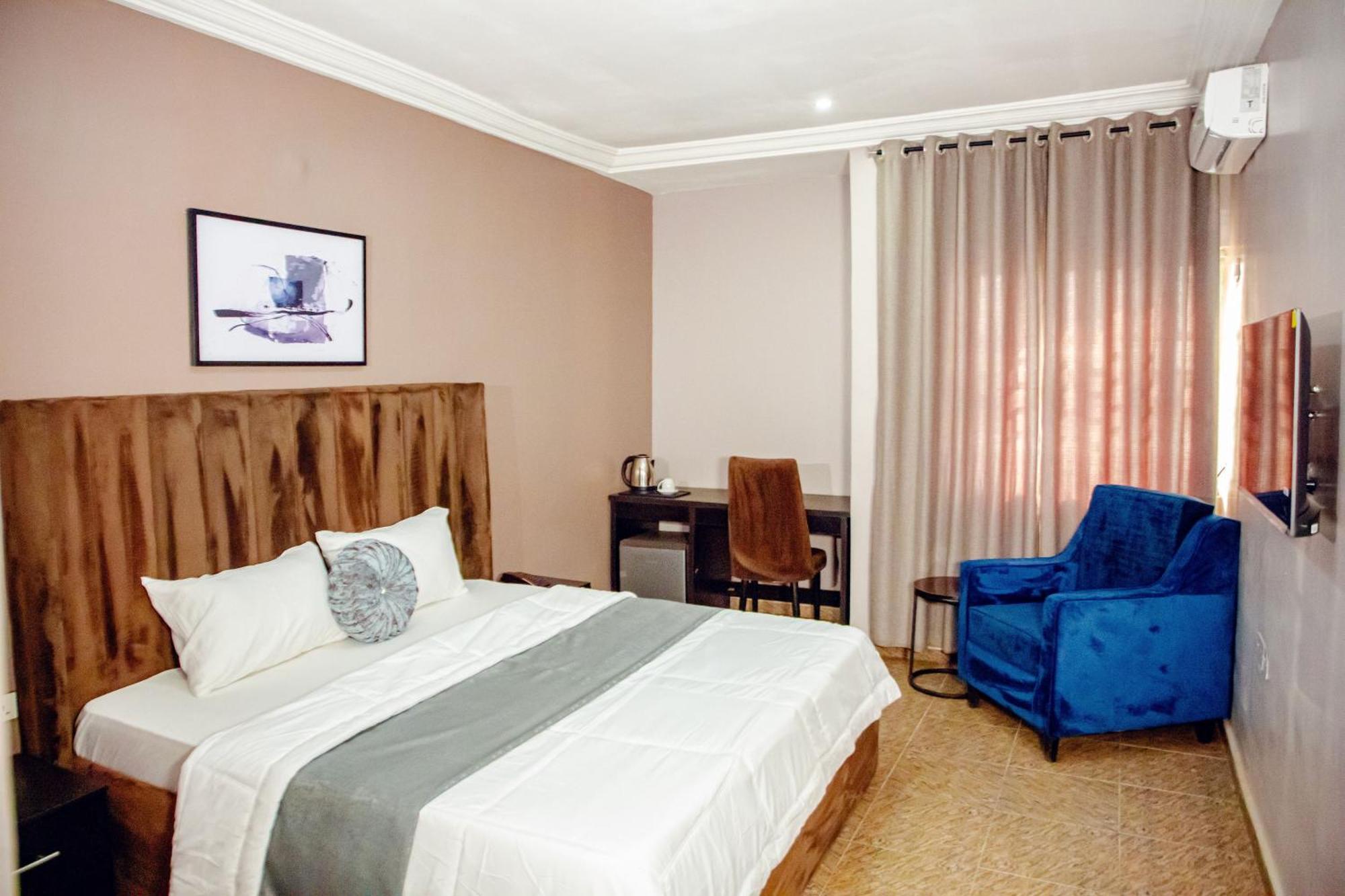 Nexus Xpress Hotel Абуджа Екстер'єр фото