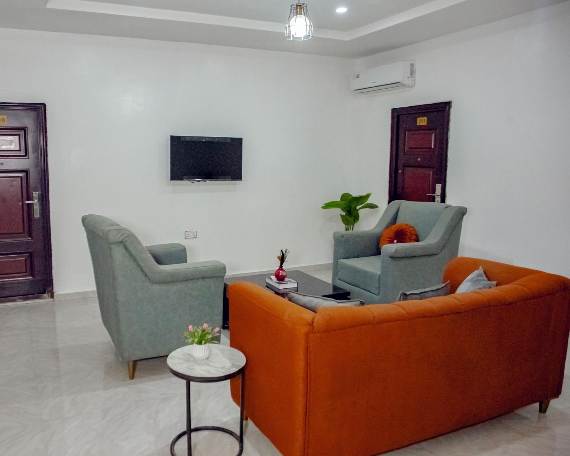 Nexus Xpress Hotel Абуджа Екстер'єр фото